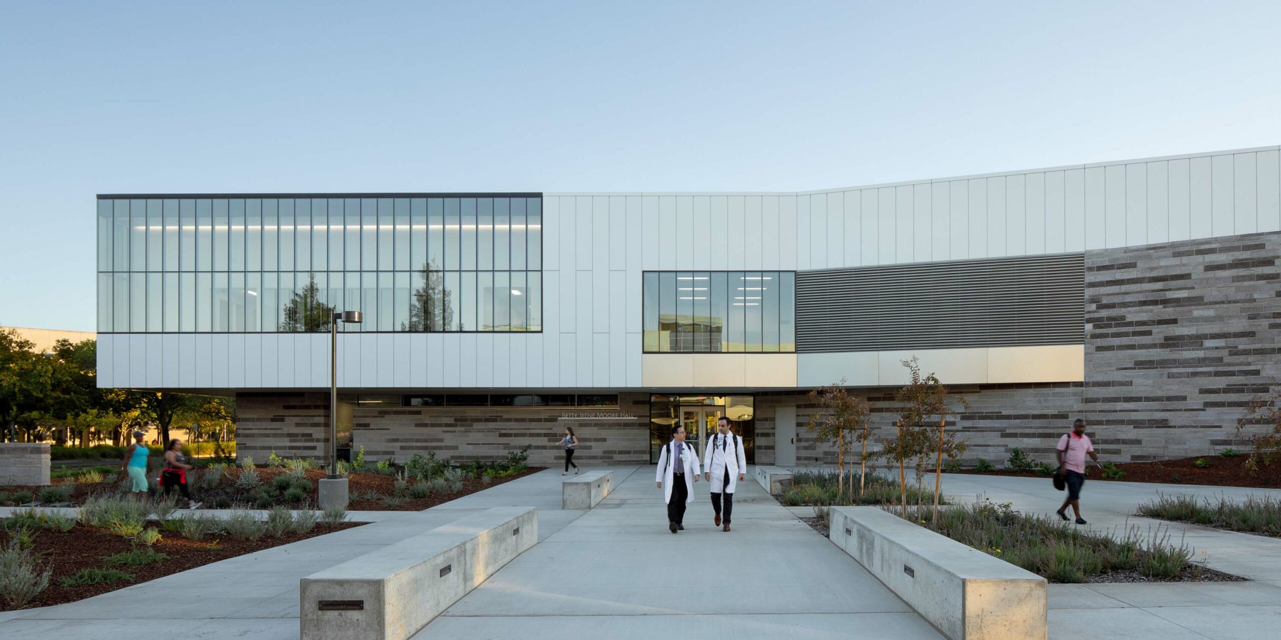 Moore Hall at UC Davis Med Center